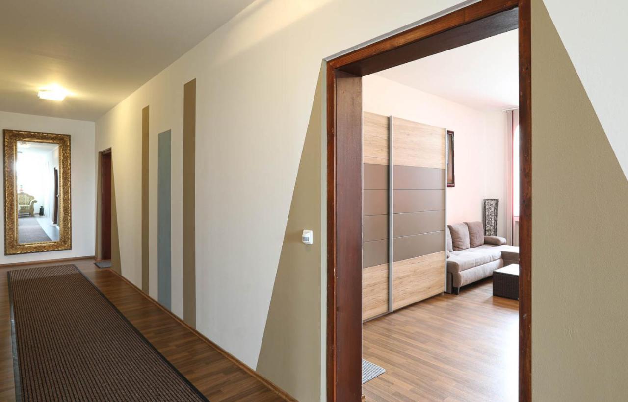 Pension Leonardo Aidenbach Exterior photo